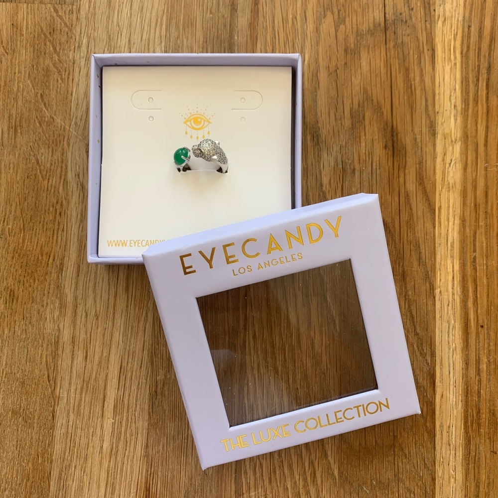 Eye Candy LA Silver Tone Jaguar Jade Ring